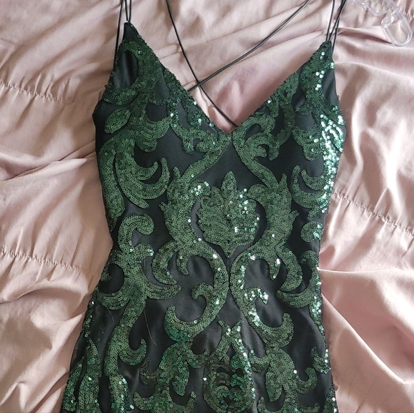 windsor karina hunter green homecoming dress - Picture 3 of 7